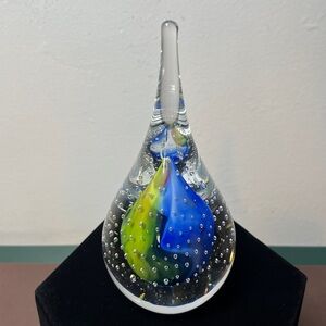 Marian Pyrcak Vintage Art Glass Blue Green Teardrop Paperweight